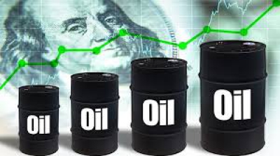 Τα συμβόλαια μελλοντικής εκπλήρωσης του Brent υποχώρησαν 2,4% λόγω της μη άμεσης εμπλοκής των ΗΠΑ στο Ιράν (Reuters)