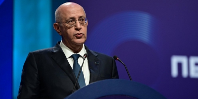 ΣΕΒ: Έπεσαν οι υπογραφές για τη Συλλογική Σύμβαση Εργασίας στον κλάδο Μετάλλου